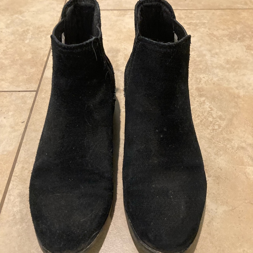 Toms Black Suede Ankle Boots Size 7
